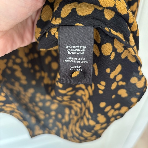 RW&Co | Crepe Long Sleeve Dot Print Blouse - Size L - Picture 8 of 8